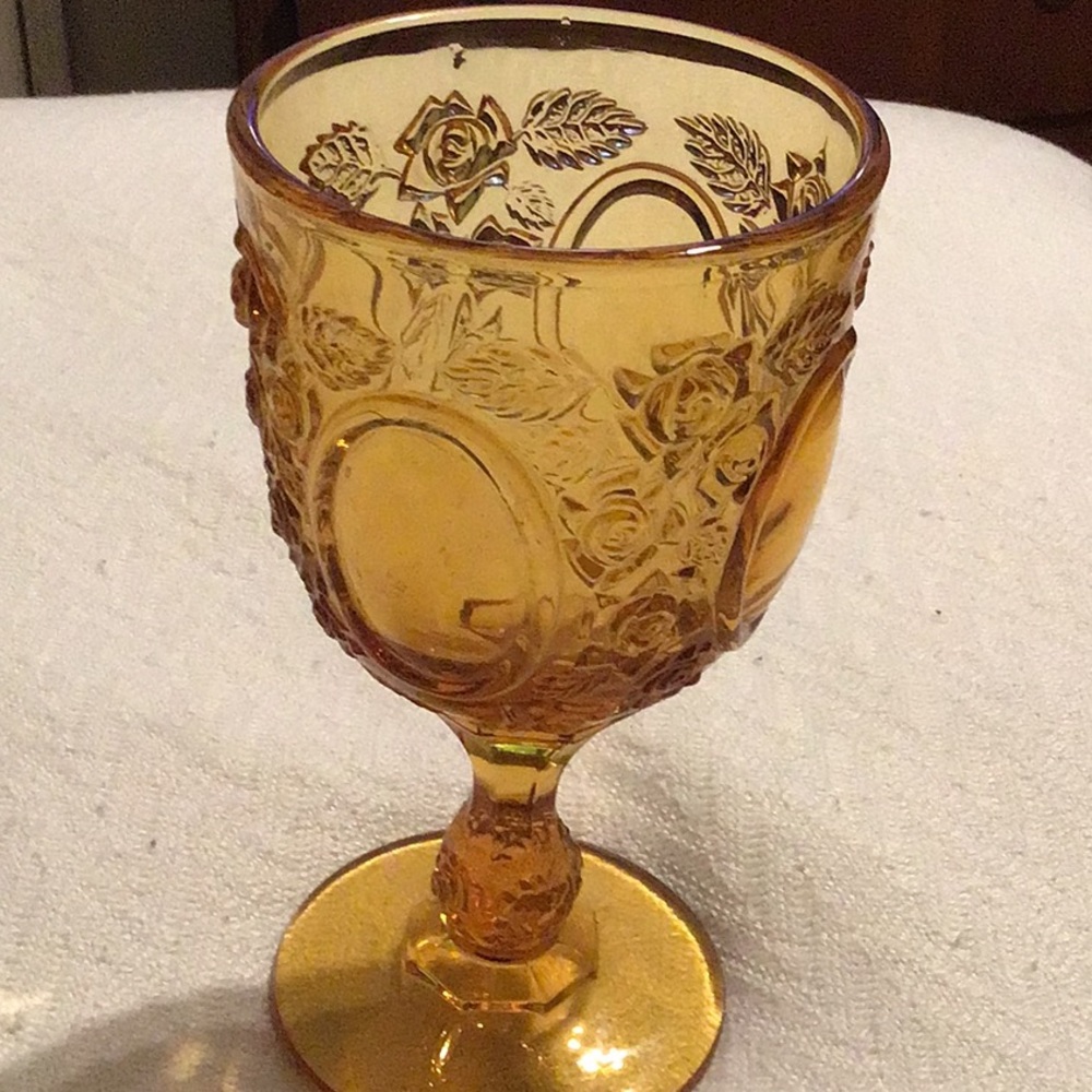 Collection,Vintage Rose/ Oval Amber . Glass Globlet